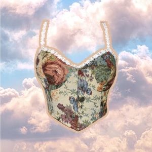 Fitted Floral Hanky Hem Cami Top